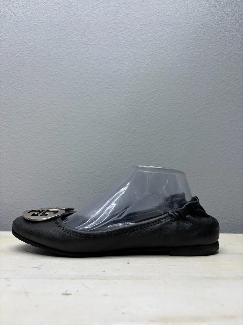 Tory Burch Black Leather Reva Flats Size 8